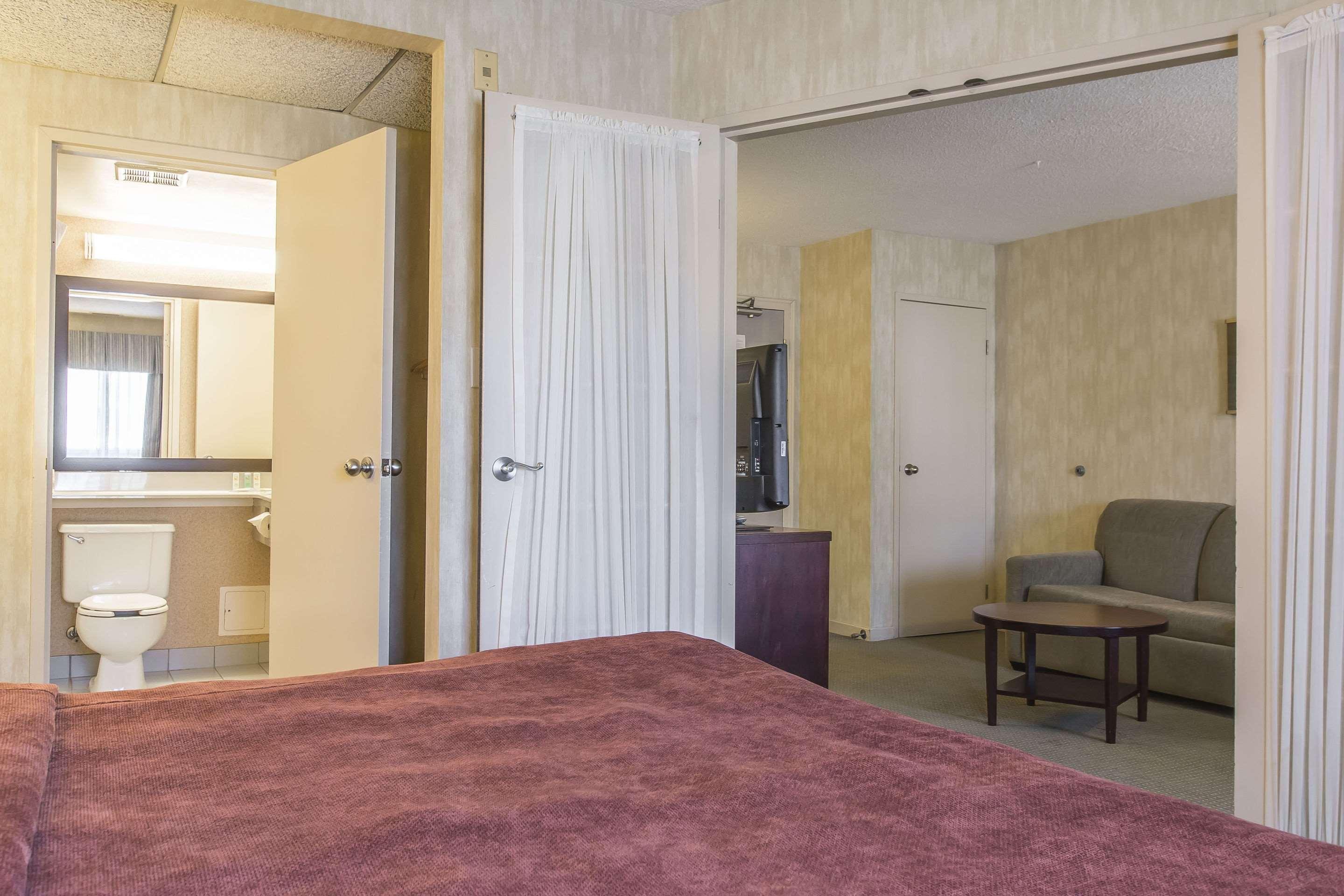 Residence Inn By Marriott Laval Eksteriør bilde